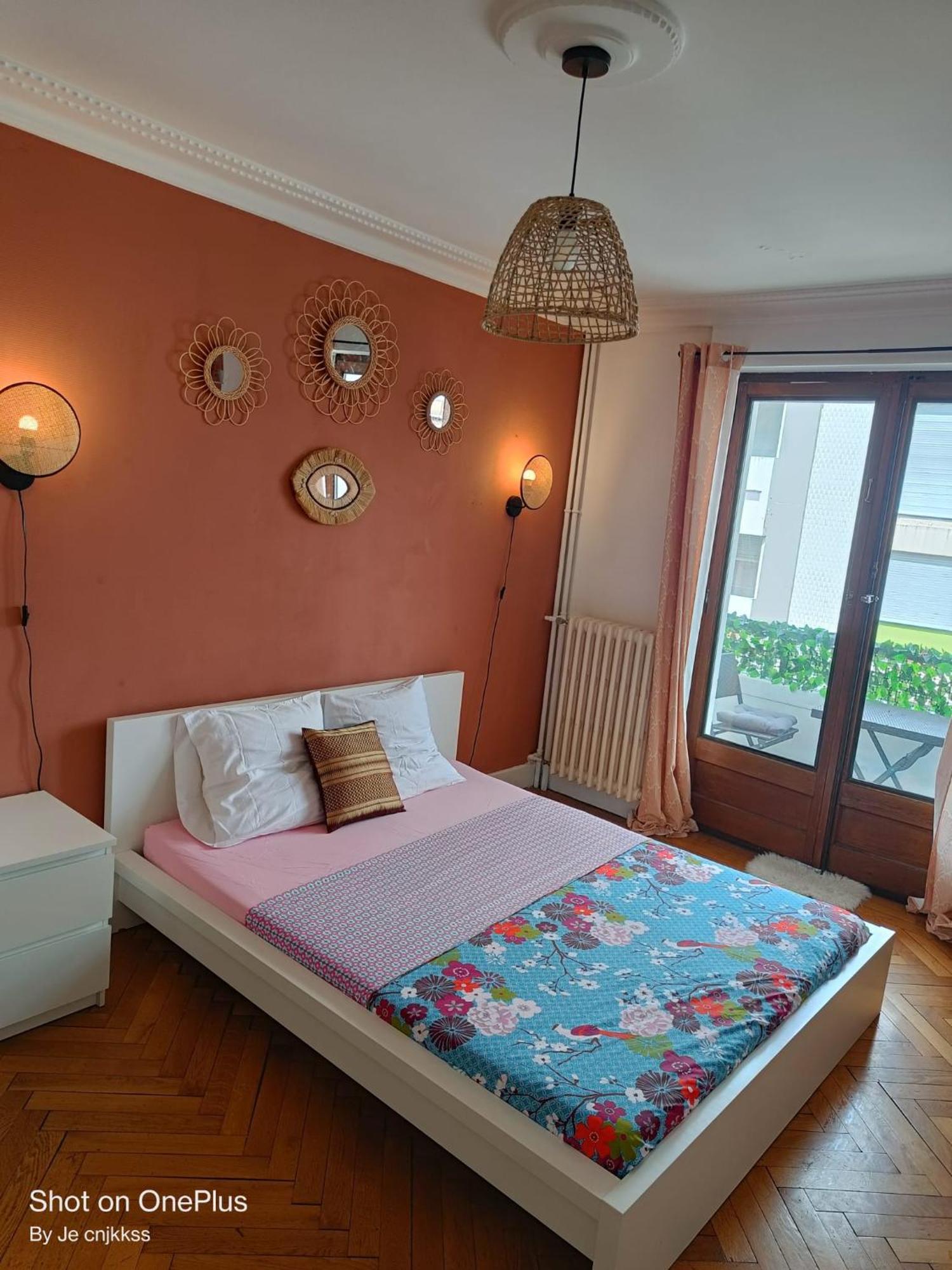 Belle Chambre D'Hote Avec Balcon Prive - 3 Mins Gare Annemasse - Geneve Acces Direct Extérieur photo