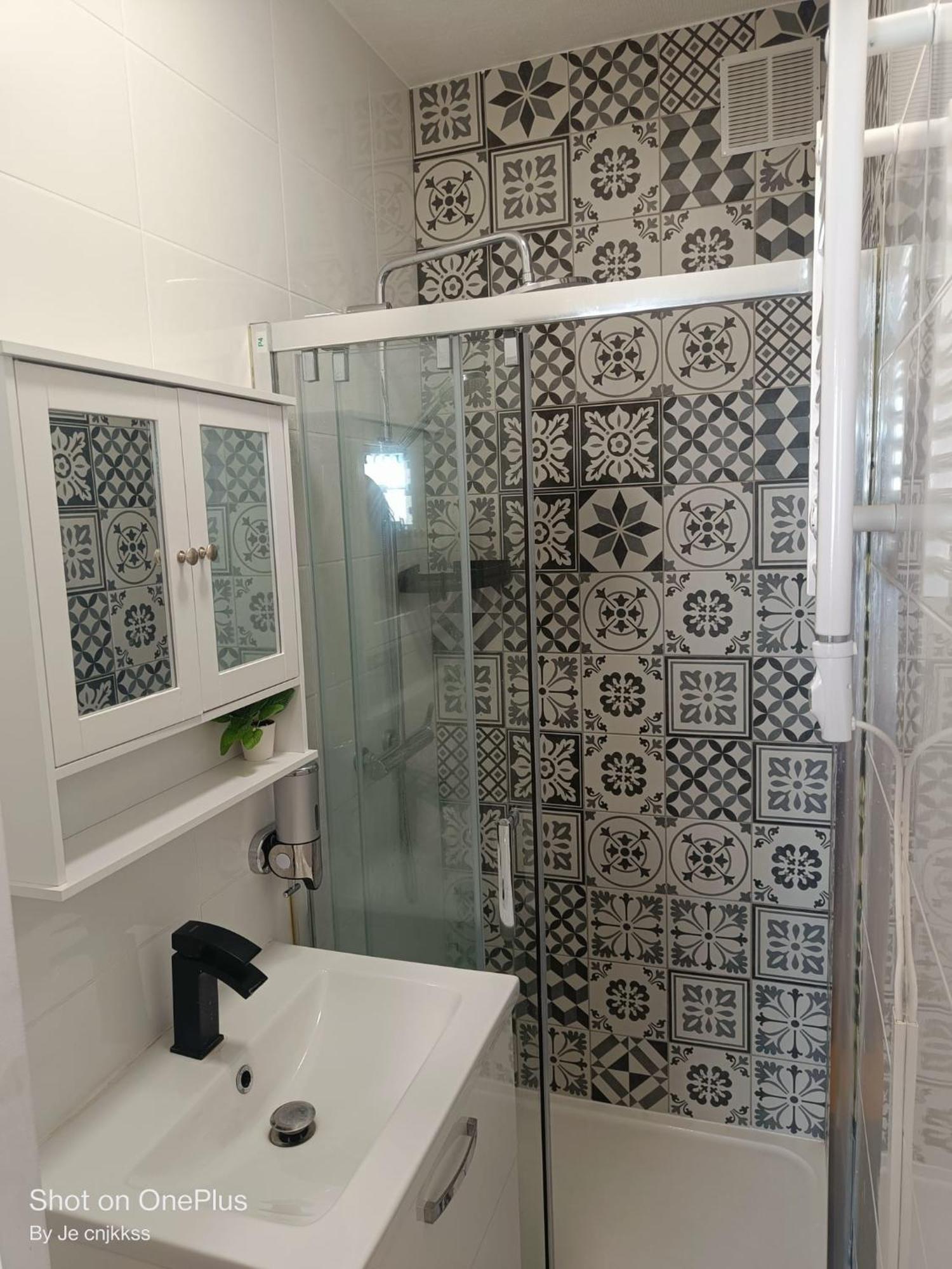 Belle Chambre D'Hote Avec Balcon Prive - 3 Mins Gare Annemasse - Geneve Acces Direct Extérieur photo